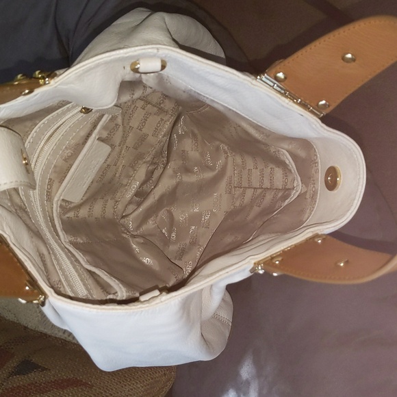 Micheal Kors bag - Picture 5 of 6